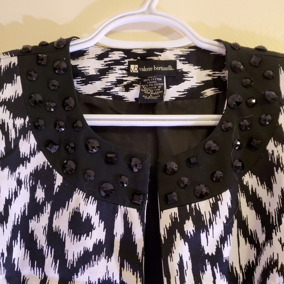 Valerie Bertinelli Light Short Jacket - Picture 4 of 6